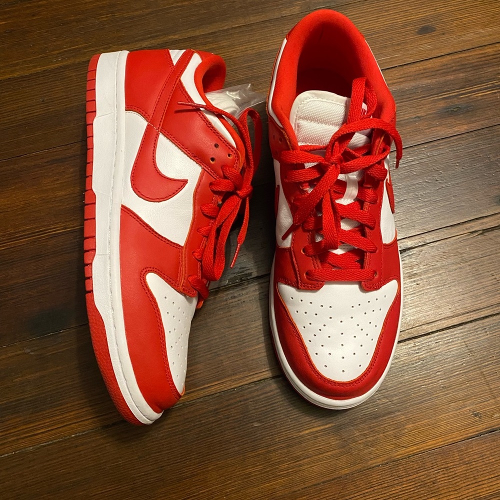 Nike Dunk Low - Red & White